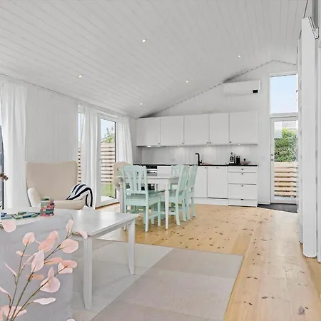 N321-karrebaeksminde-strandvej-64-b Holiday home